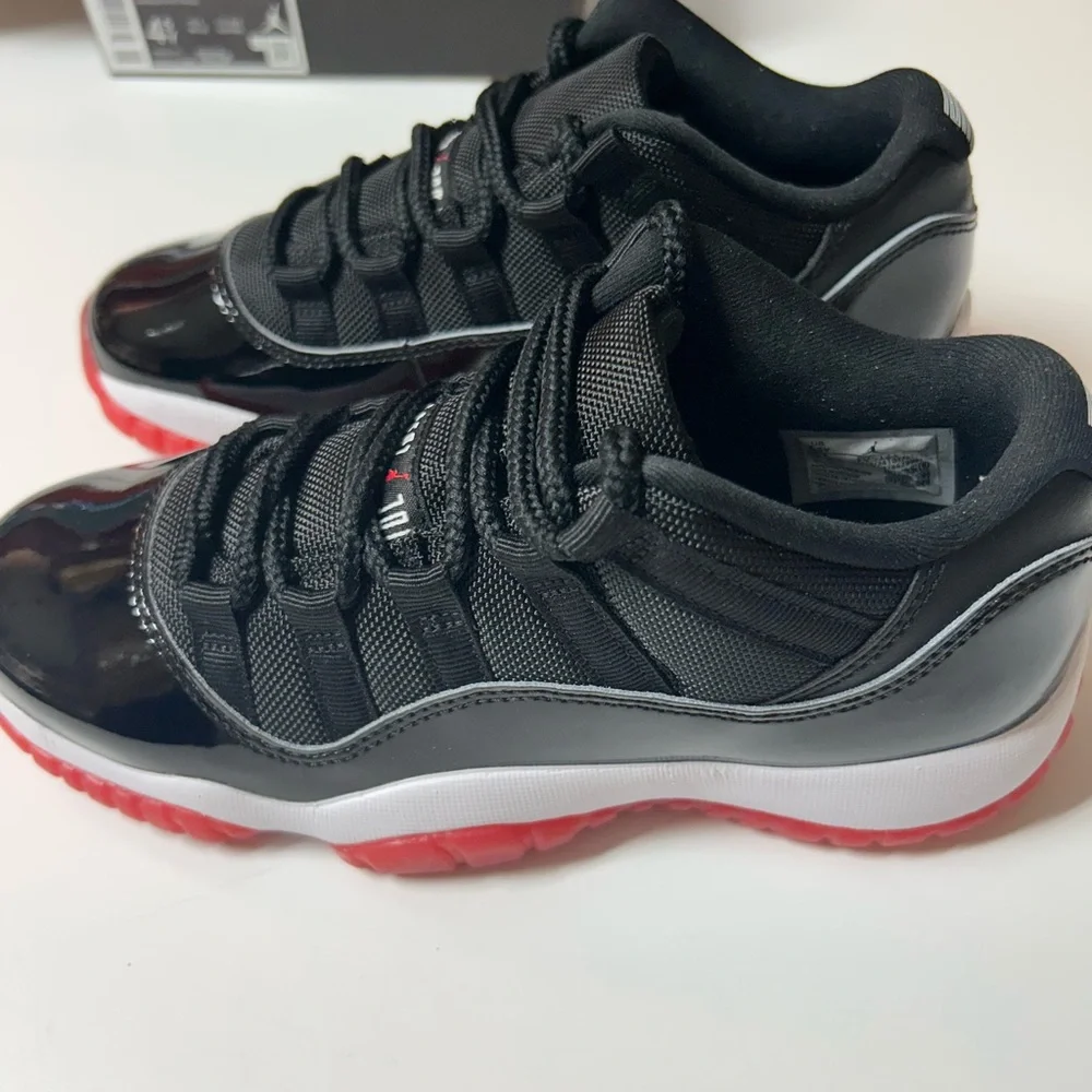 Nike Air Jordan 11 Retro Low